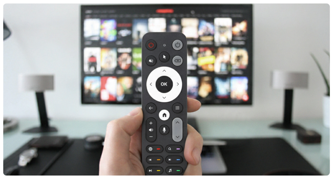 Airmouse remote for intuitive control of the Orbsmart S89L